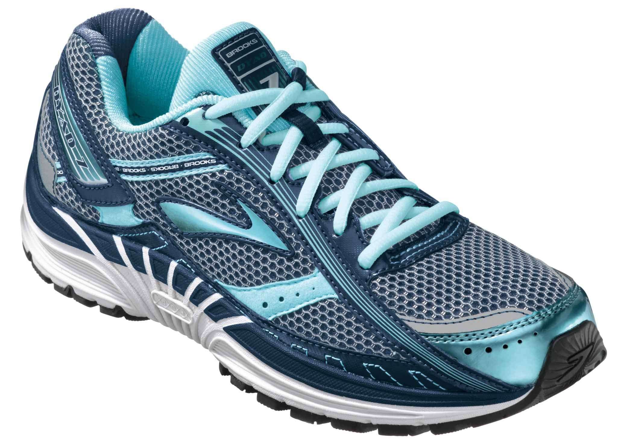Neutral running shoe for women with flat feet: Brooks Dyad ...
